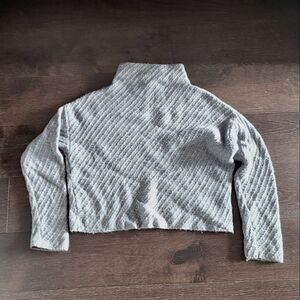 Prologue Mock Neck Cropped Sweater Large